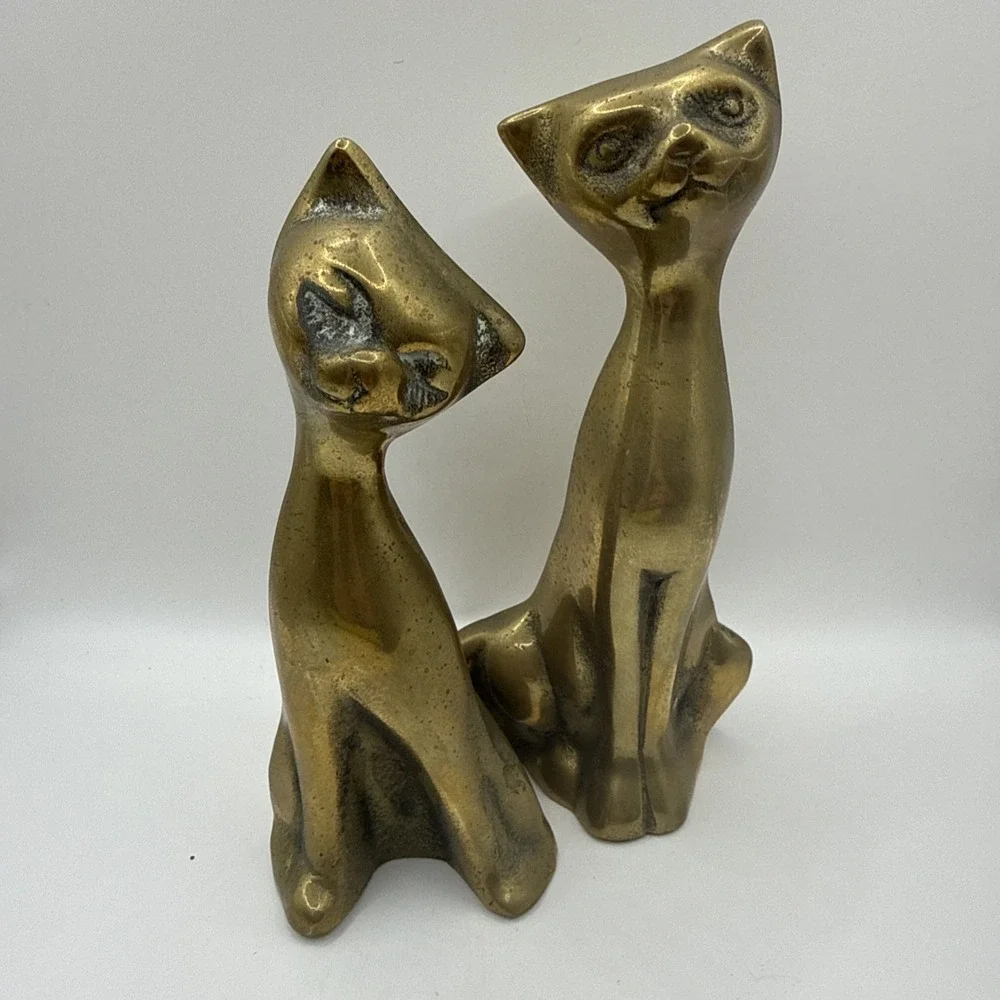 2 Solid Brass Vintage Mid Century Siamese‎ Cat Figurine Pair Sleek Retro Granny